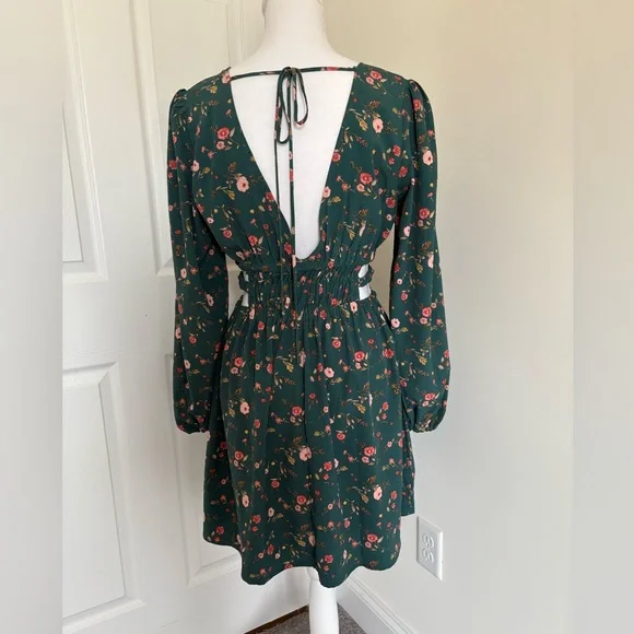 Forest Green Floral Mini Dress - Picture 2 of 5